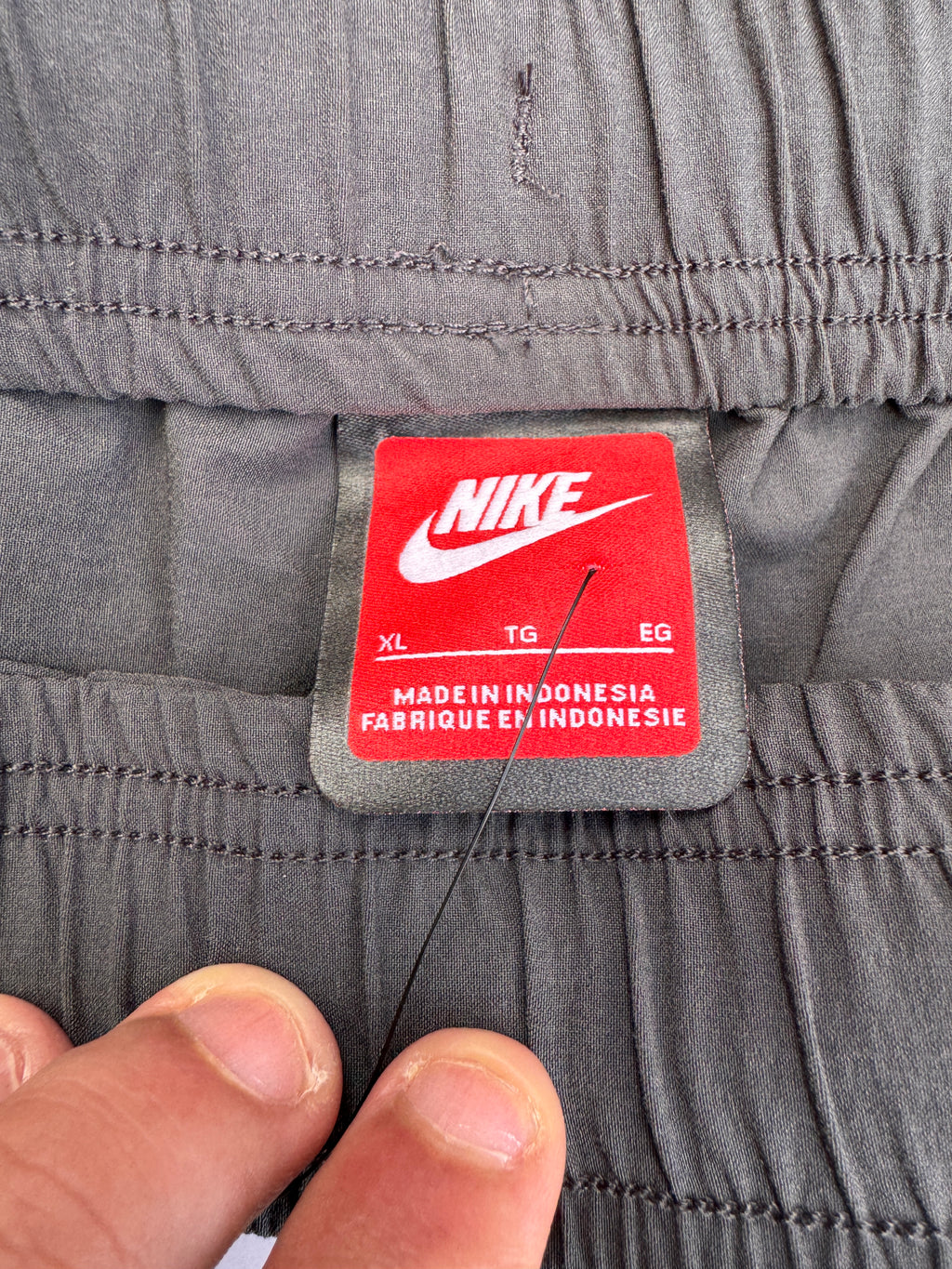 Nike Sportswear Mens Track Pants XL Grey Green Logo Woven Zip Pockets