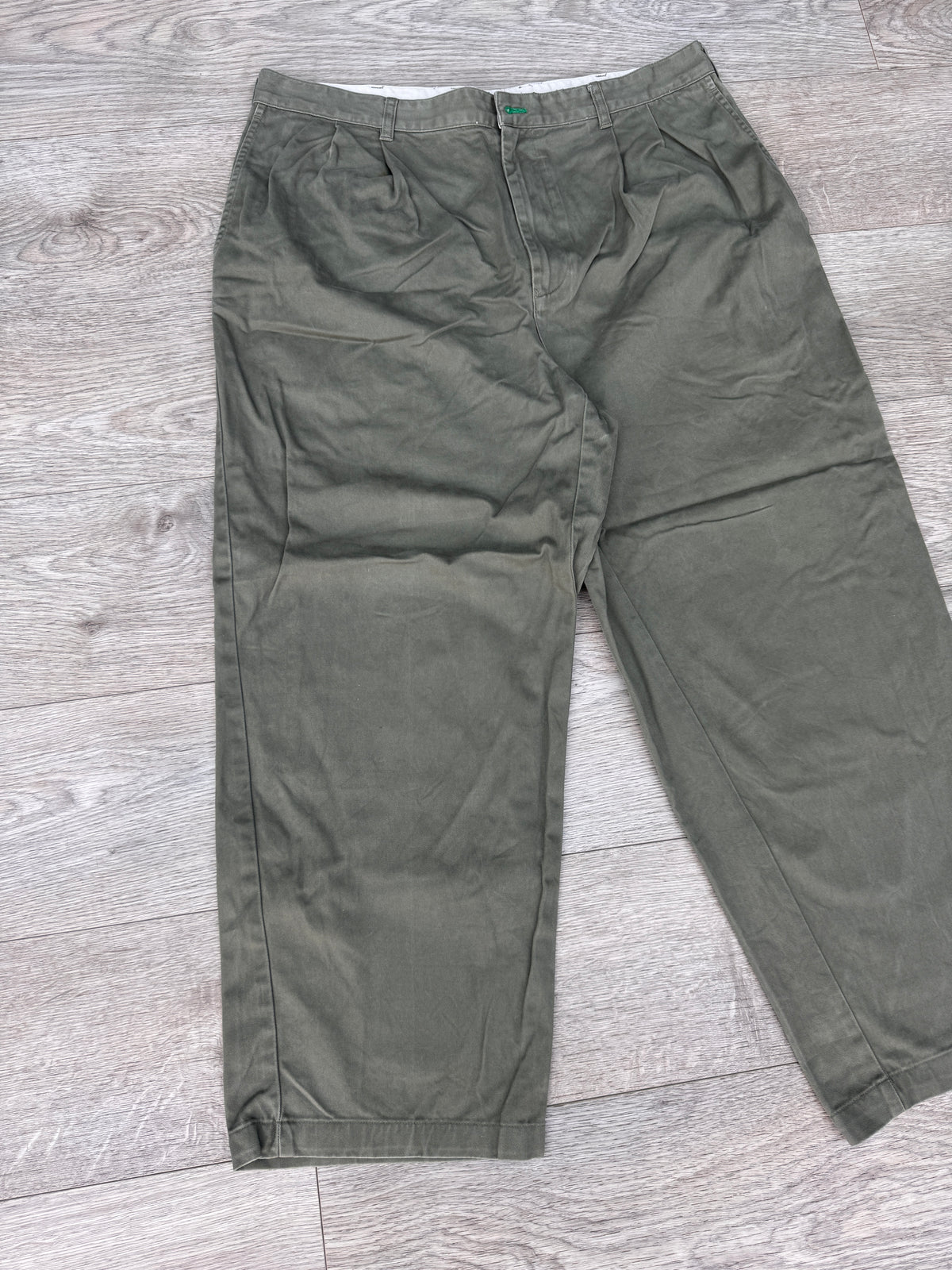 Tommy Hilfiger Vintage Mens Chinos W38 L28 Green Pleated Crest 100% Cotton