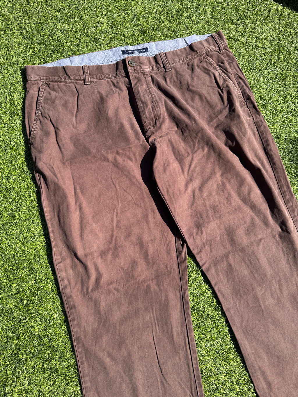 Tommy Hilfiger Mens Brown Chino Trousers W40 L30 Straight Leg