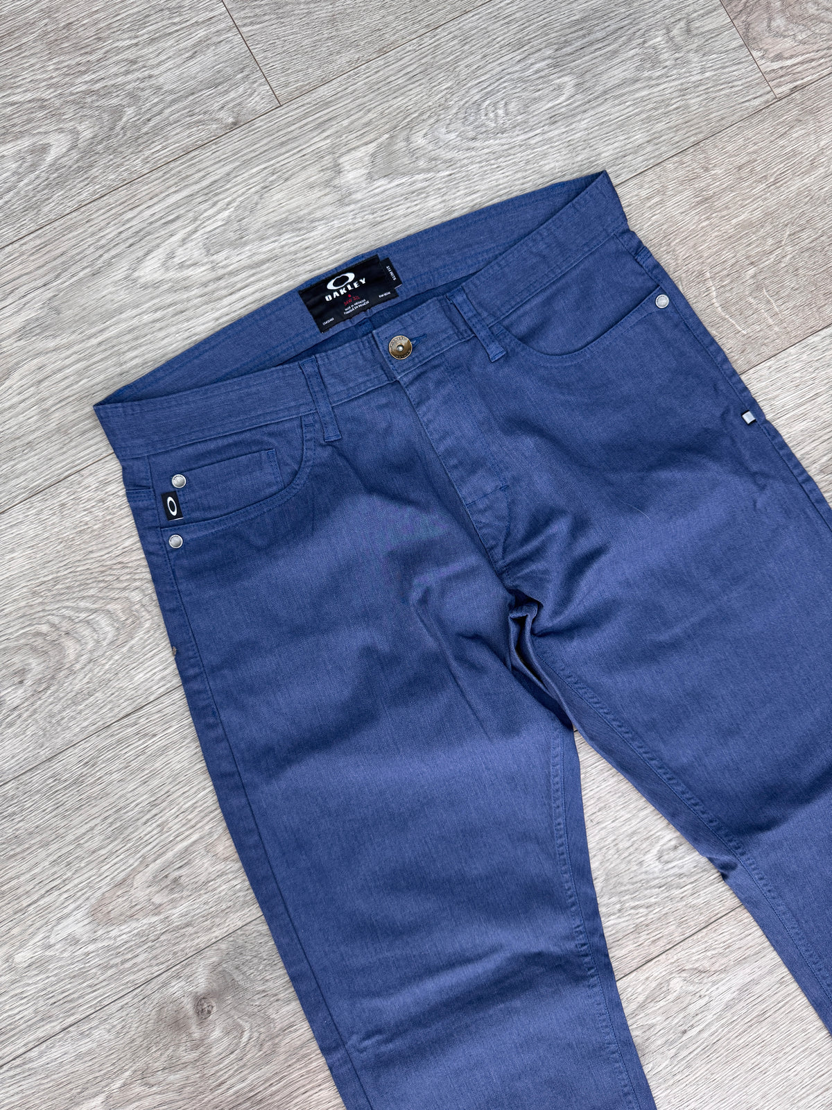Oakley Mens Trousers Jeans W34 L32 Blue Slim Fit Straight Casual Chino