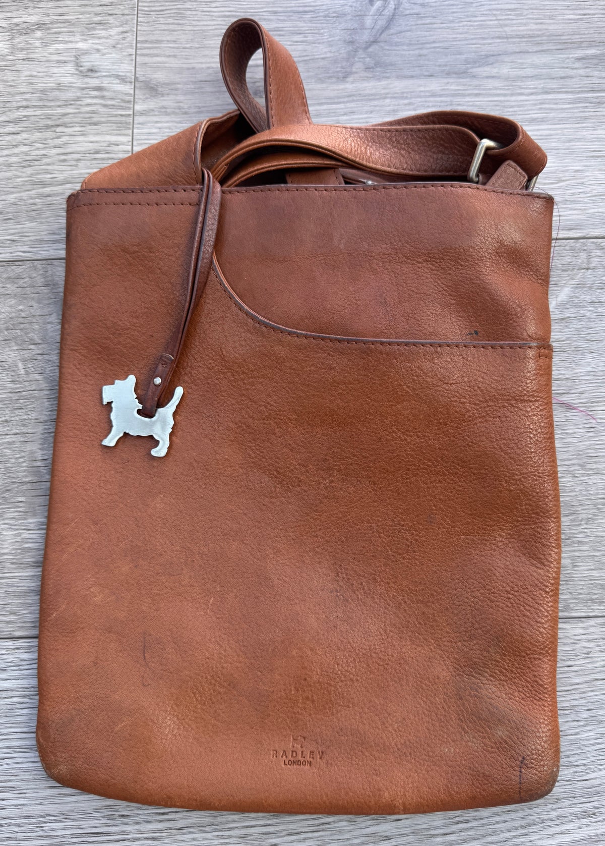 Radley London Womens Brown Leather Crossbody Shoulder Bag Scottie Dog Charm