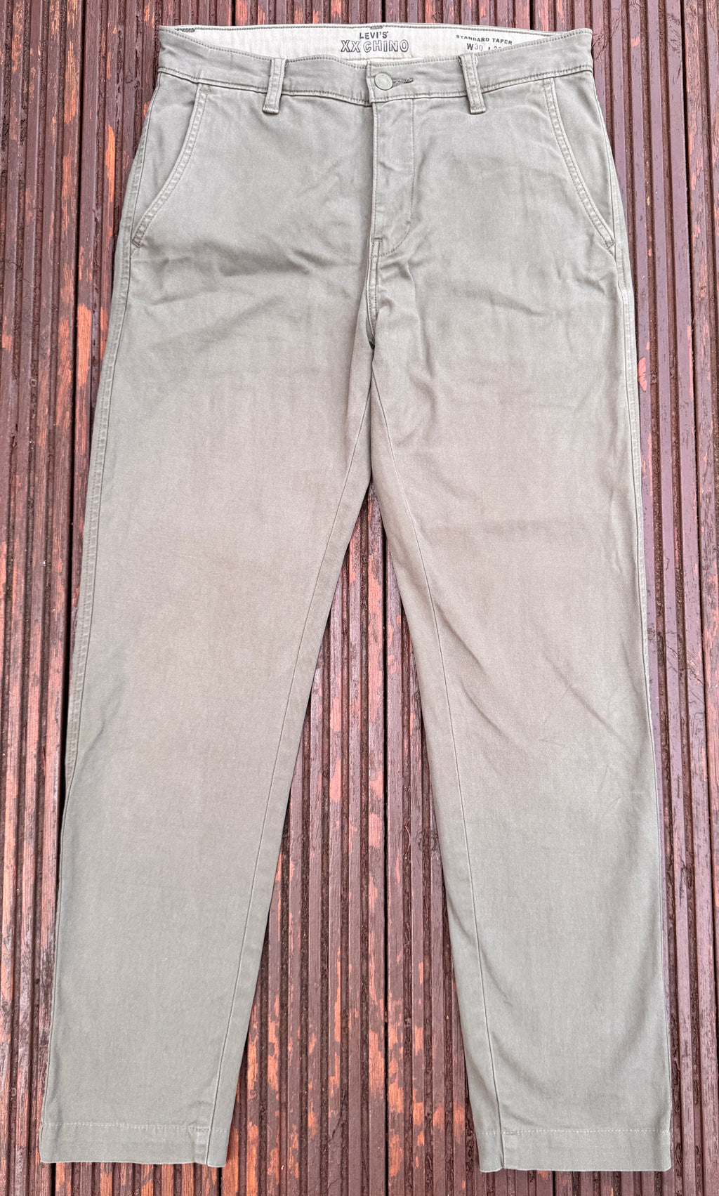 Levis XX Chino Mens Trousers W30 L32 Grey Beige Standard Taper