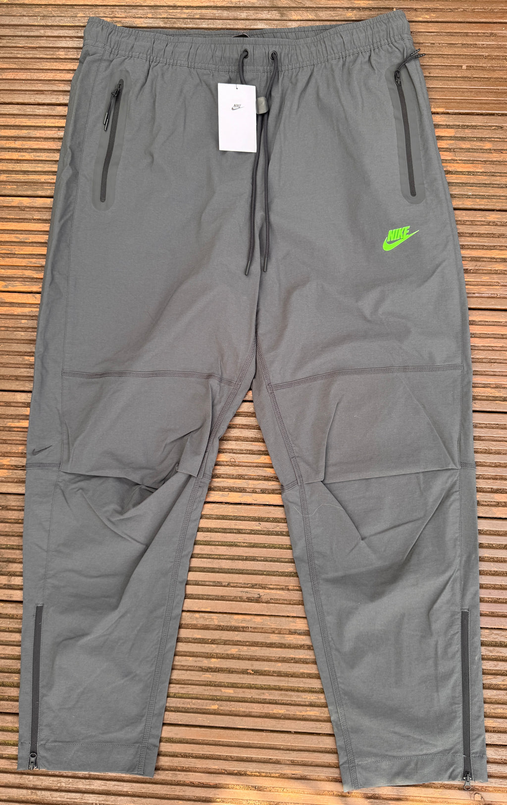 Nike Sportswear Mens Track Pants XL Grey Green Logo Woven Zip Pockets