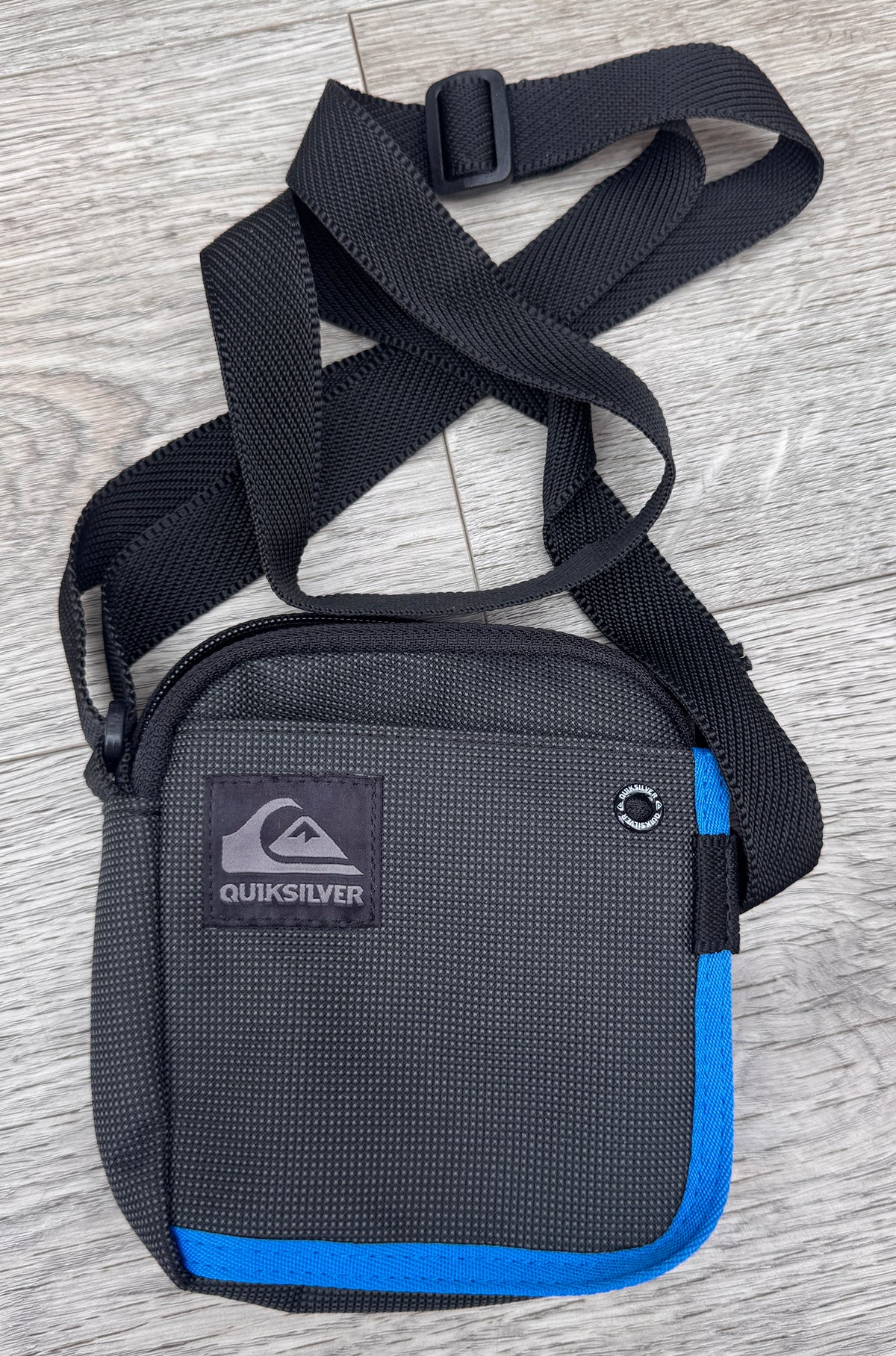 Quiksilver Small Crossbody Bag Black Blue Shoulder Flight Travel Festival Bag