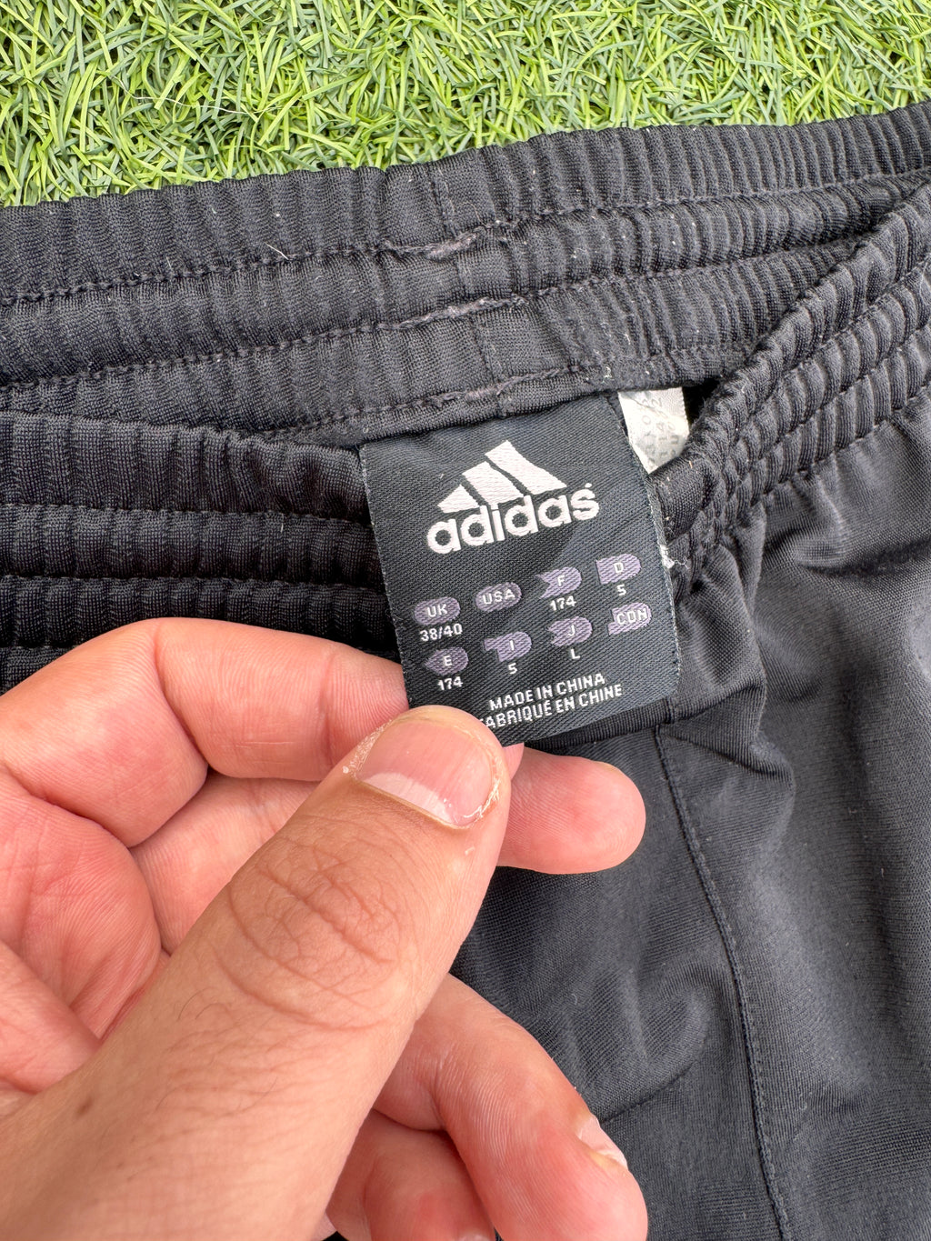 Adidas Mens Joggers Small Black White 3 Stripe Tracksuit Bottoms Zip