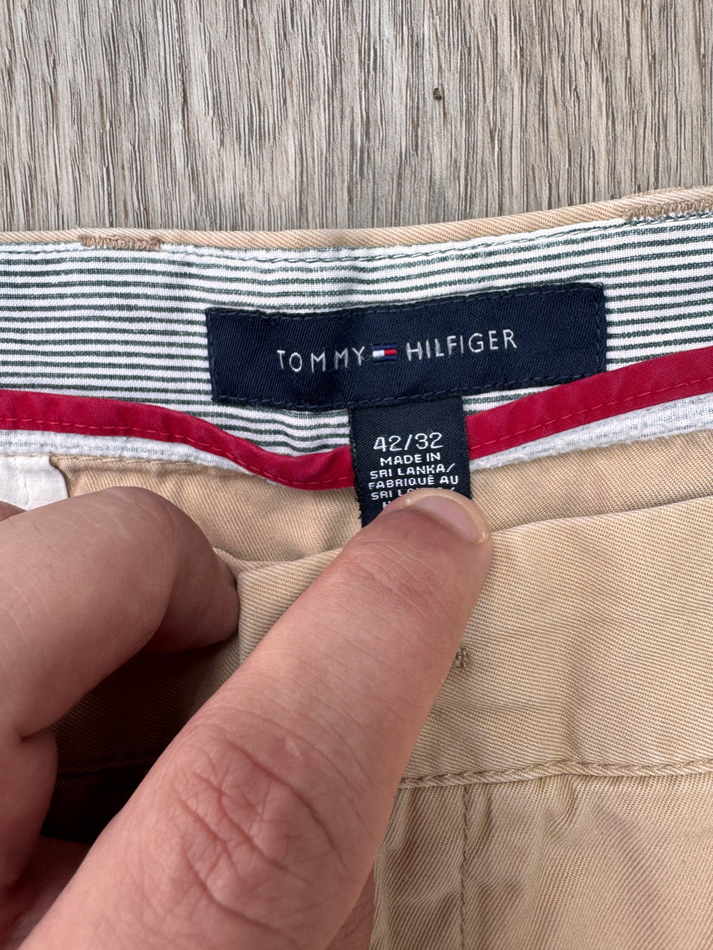 Tommy Hilfiger Mens Chino Trousers W42 L28 Beige Tan Straight Leg