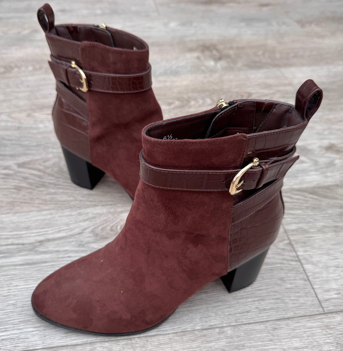 M&S Womens Ankle Boots UK 6.5 Burgundy Suede Effect Block Heel Buckle Zip