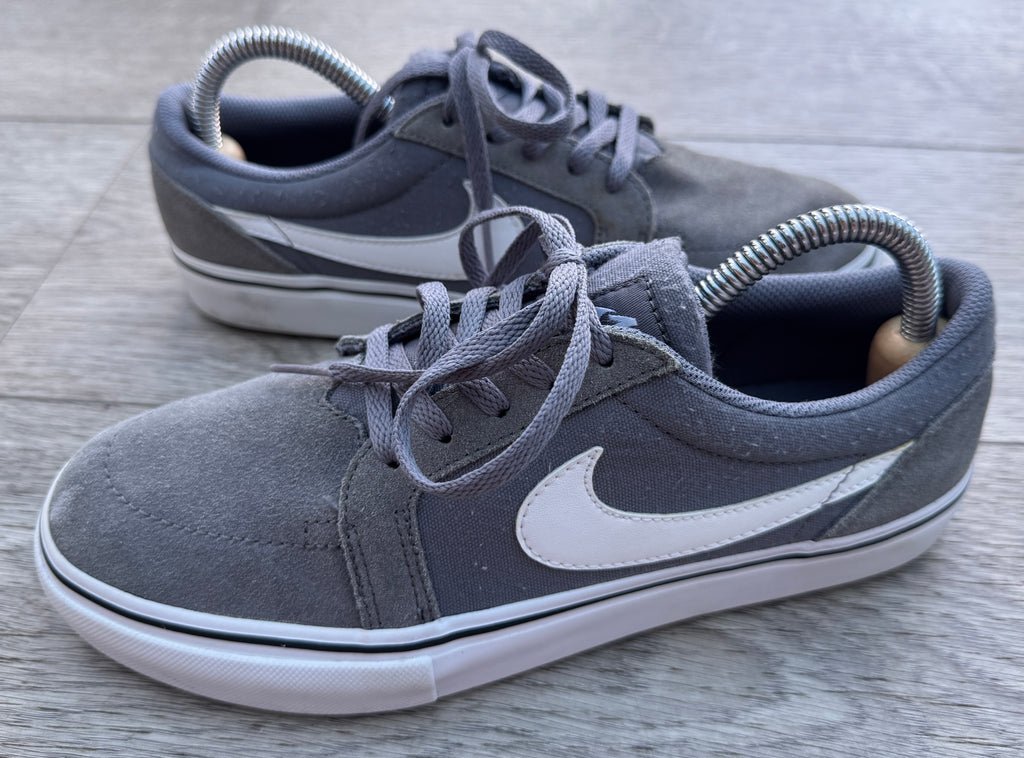 Nike SB Satire Grey White Trainers Shoes UK 5.5