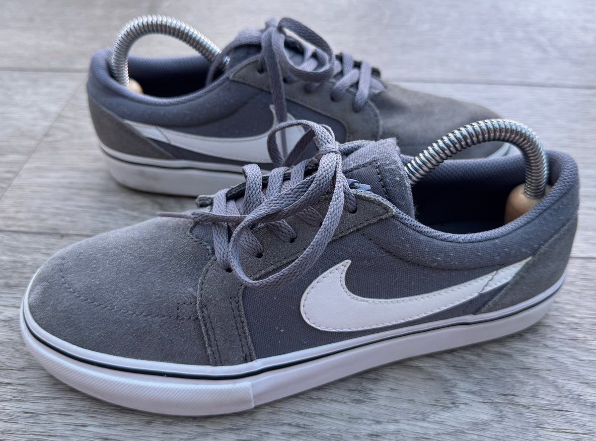 Nike SB Satire Grey White Trainers Shoes UK 5.5