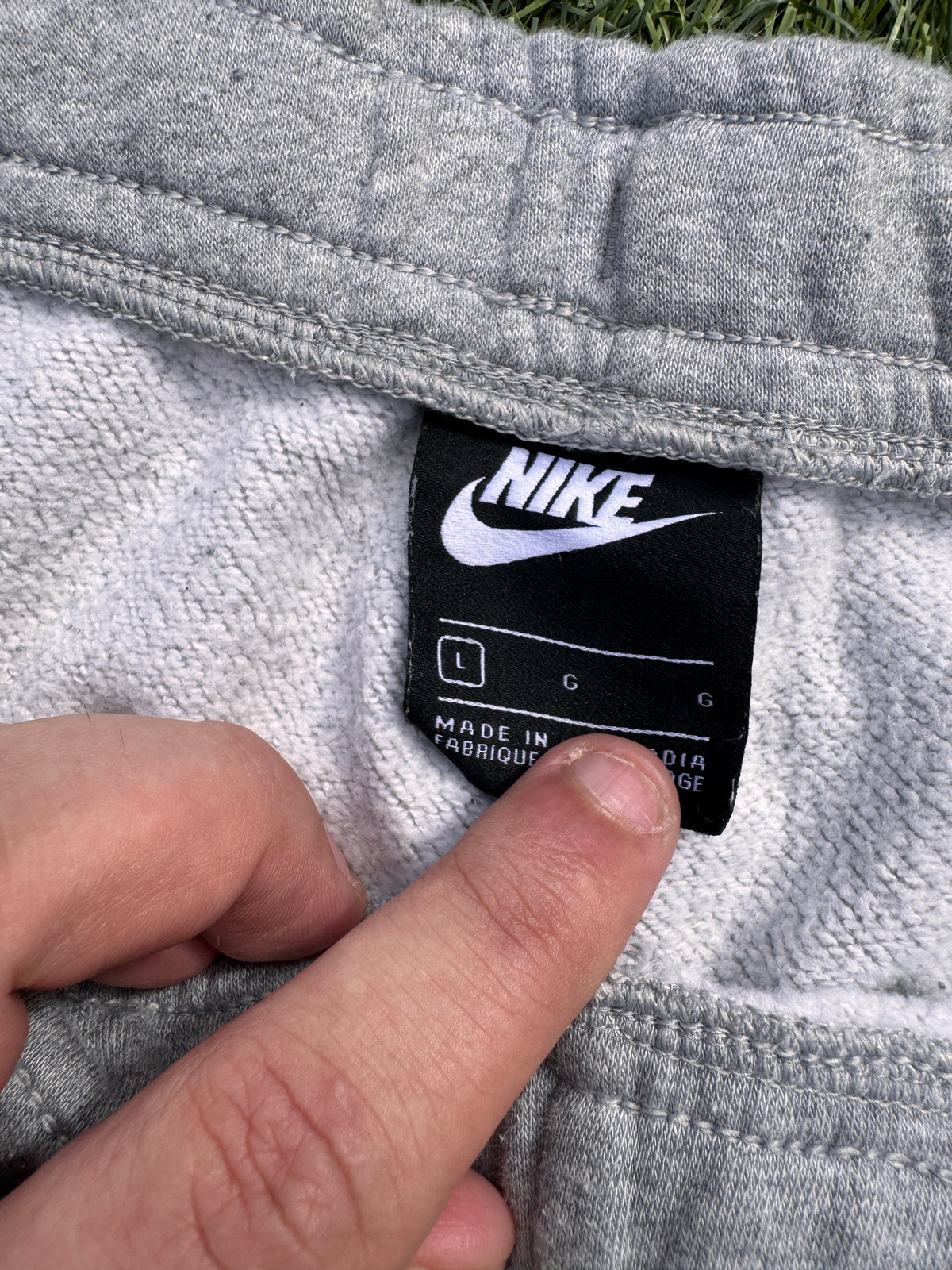 Nike Club Fleece Joggers Mens Large Grey Tracksuit Bottoms Cuffed