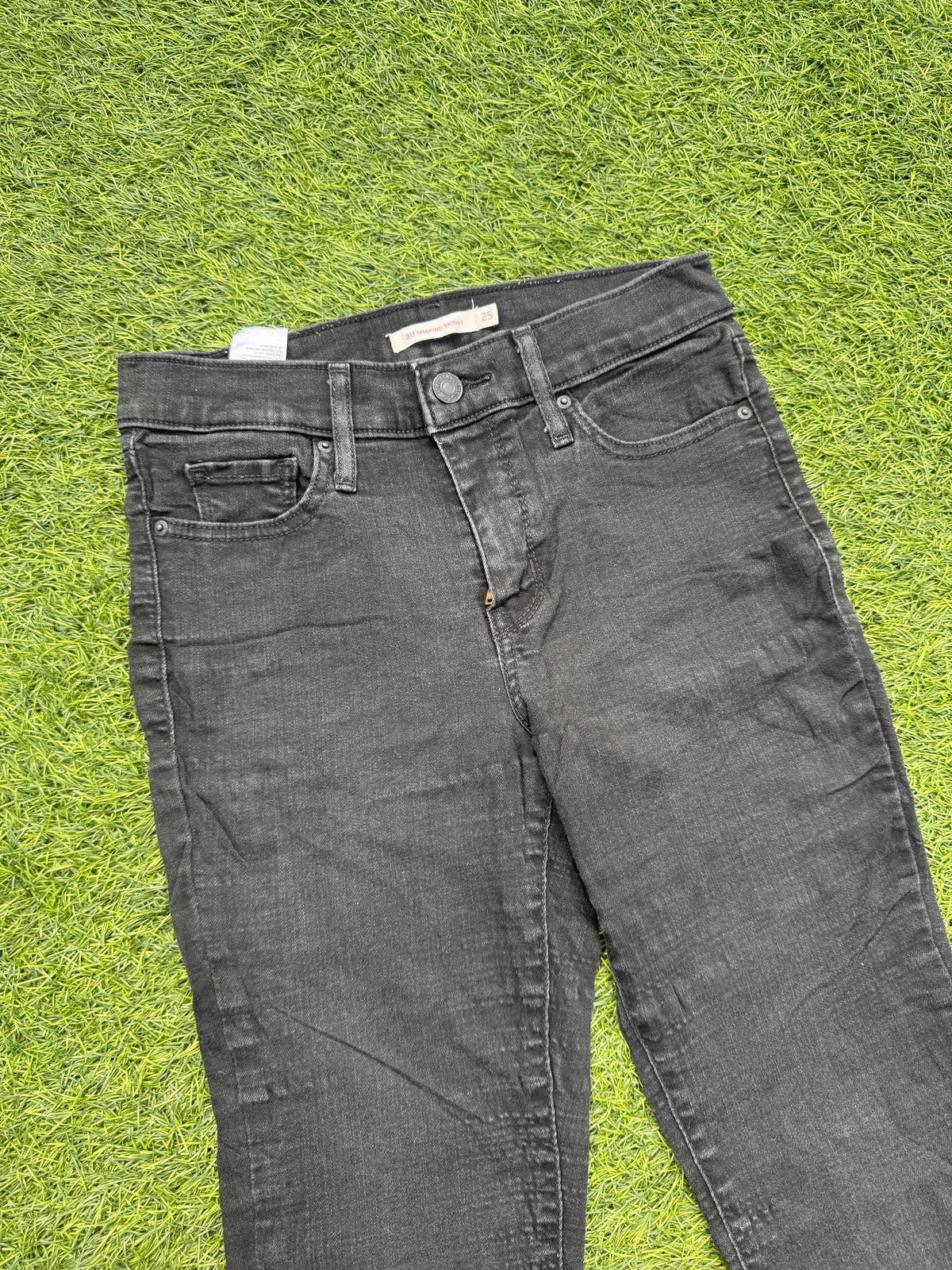 Levi’s 311 Shaping Skinny Jeans Womens W25 L28 Black Stretch Denim